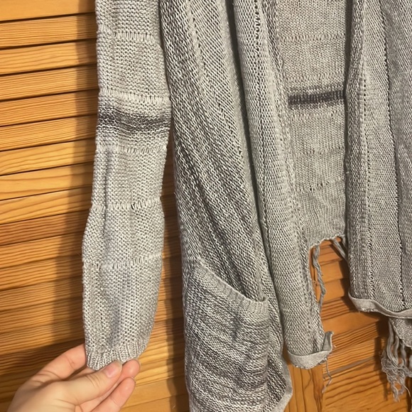 Billabong Medium Sweater - Picture 3 of 5